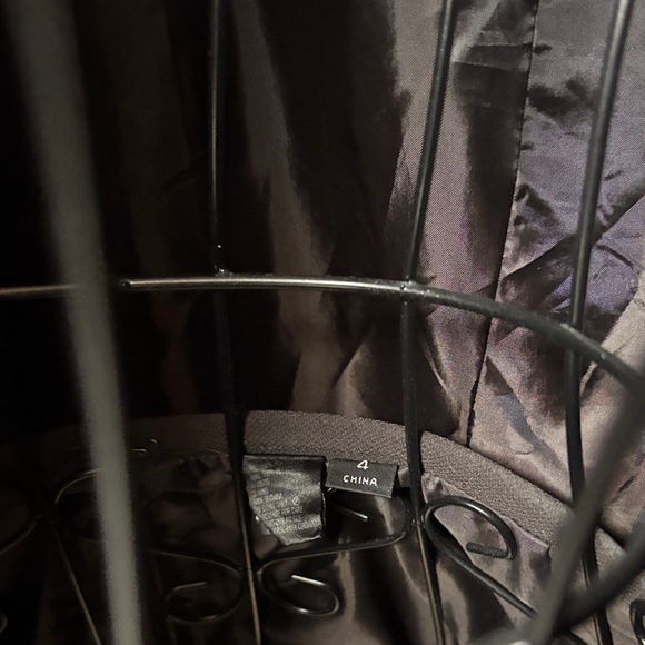 Tahari Brown suit with Paisley Lining - Picture 7 of 8